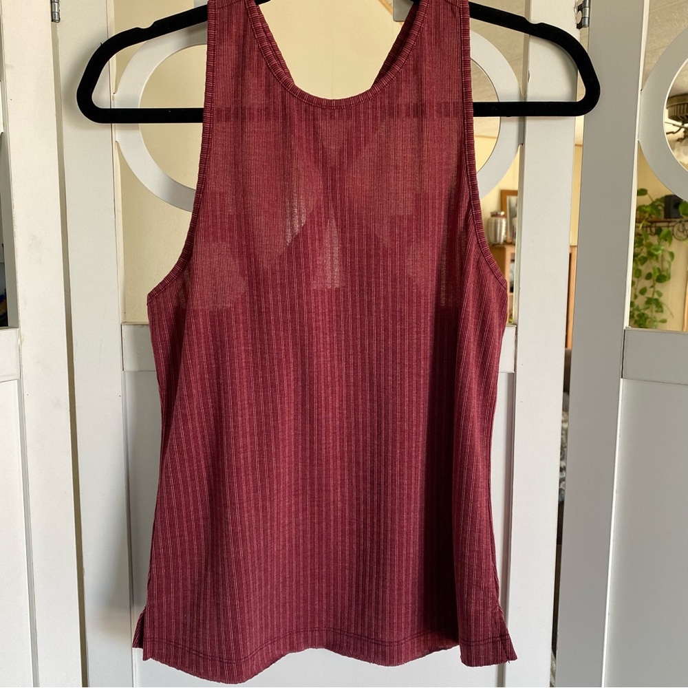 Hem & Thread Red Ribbed Tank Top Relaxed Fit size Medium New with Tags